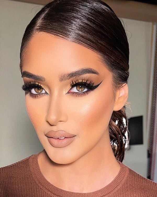 Makeup & Hair Stylist