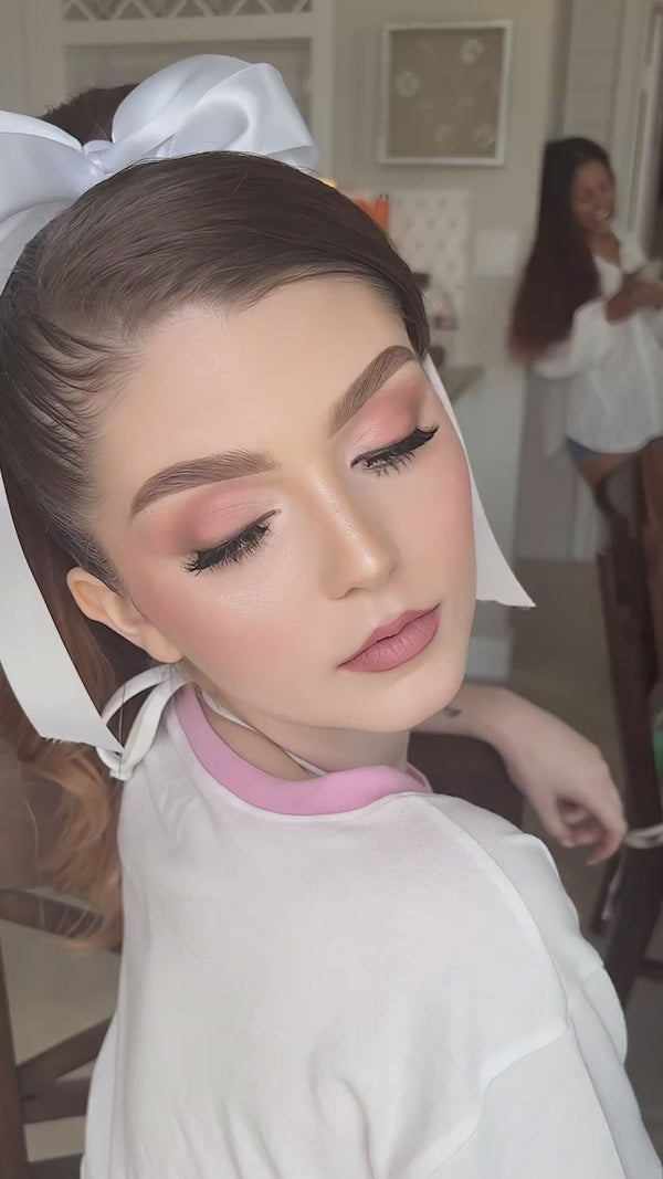 Makeup & Hair Stylist